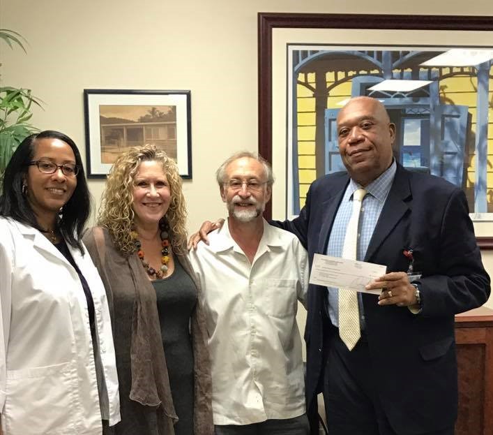 Bennie and Martha Foundation gives check to SRMC/ UVI Nursing Program.