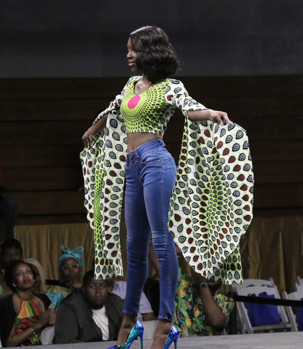Ariyan Vitoria of St. Croix displays lots of color during the jeans segment of the Commercial Division. (Linda Morland photo)