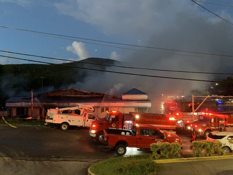 Fort Mylner Shopping Center “Fully Engulfed” in Flames *Update*