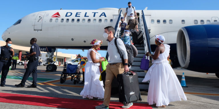 STT Welcomes Delta Airlines Inaugural Direct Flight From Minneapolis