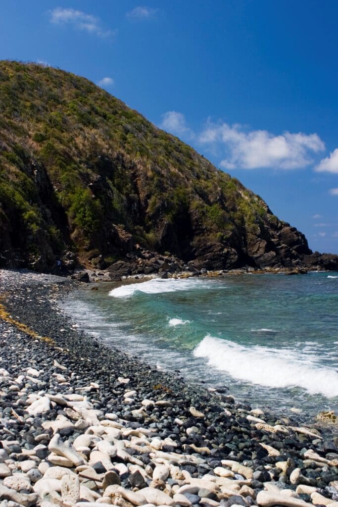 Pebble beach or bay at northwest Maroon Country coastal shore. (Photo by Olasee Davis)