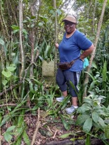 Deborah Hamilton from the state of Missouri that visited George Washington gravesite at Estate Annaly. (Photo by Olasee Davis)