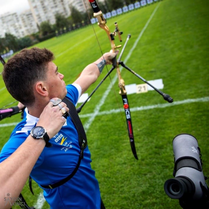 Nicholas D'Amour Wins USA Archery Indoor Nationals