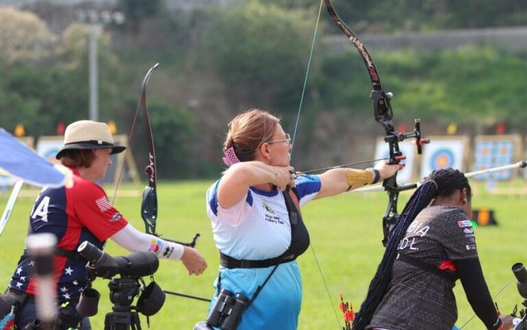 Tatyana Muntyan Sets New Americas and World Record for Virgin Islands Archery