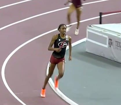Michelle Smith Wins 400 Meter in Texas