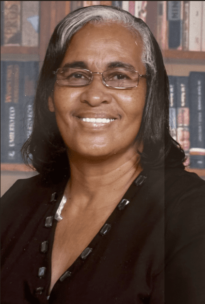Averil Gwenette Smith Dies