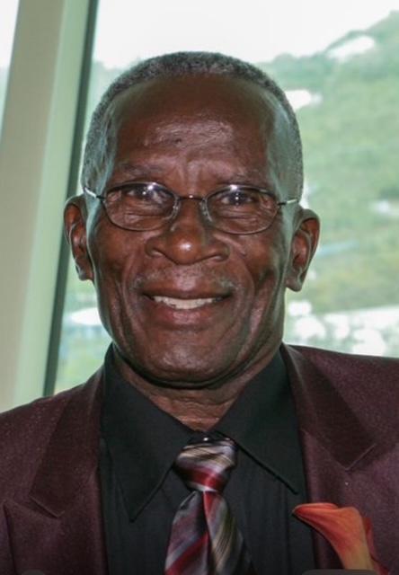 Raphael Farrington Dies at 92
