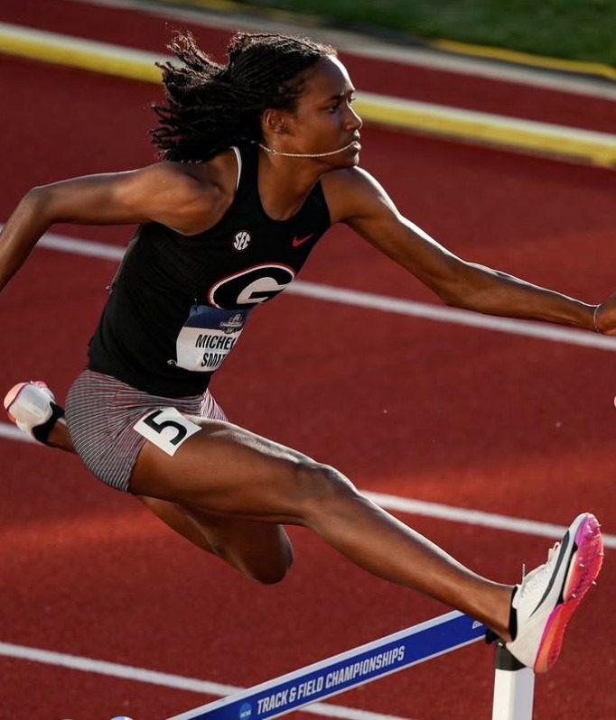 Michelle Smith Advances to NCAA Finals in Both the 400m Hurdles and 4x400m Relay
